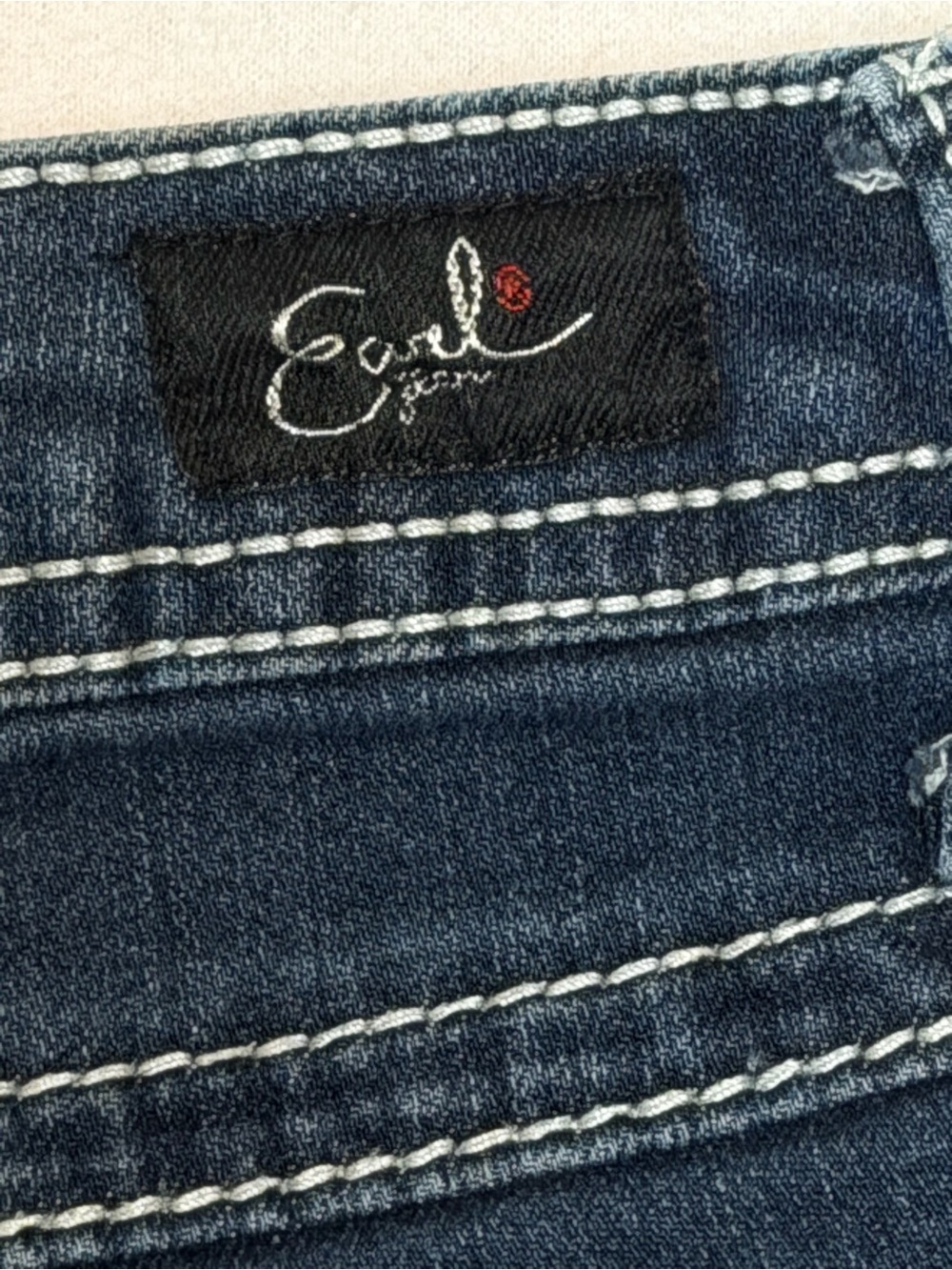 Earl Jeans Womens Size 8 Bootcut Jeans Embellished Cross Flap Pocket Denim Y2K - Picture 7 of 15